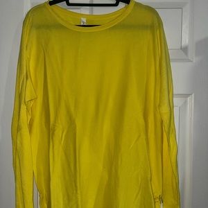 Brand new lululemon long sleeve top